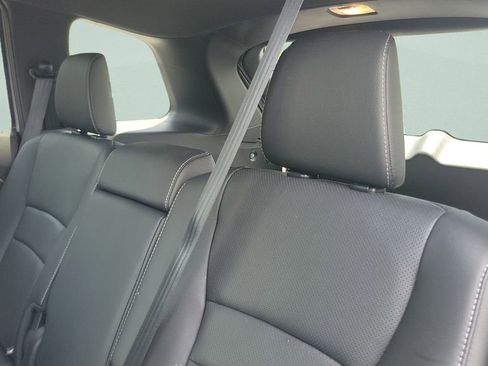 Used 2023 Honda Passport EX-L image 10