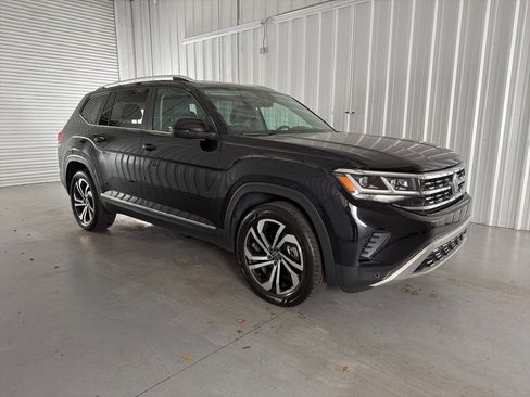 Used 2023 Volkswagen Atlas SEL image 1