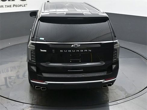 New 2026 Chevrolet Suburban High Country w/ LPO, Illumination Package image 36