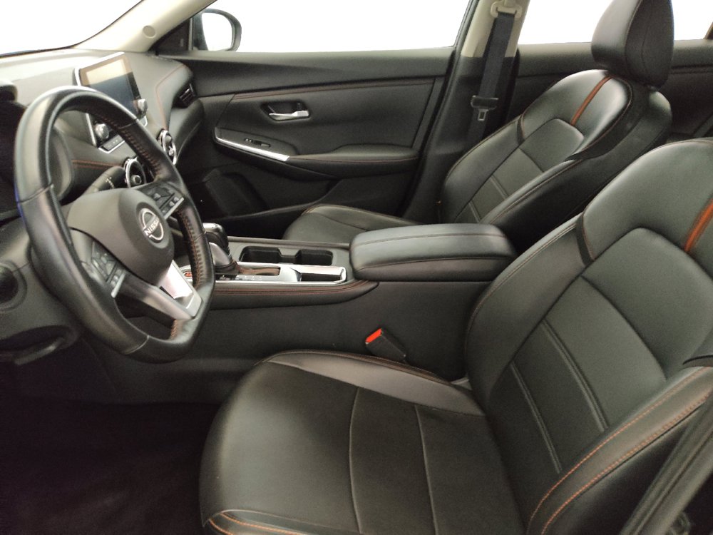 Used 2024 Nissan Sentra SR w/ SR Premium Package FWD image 17