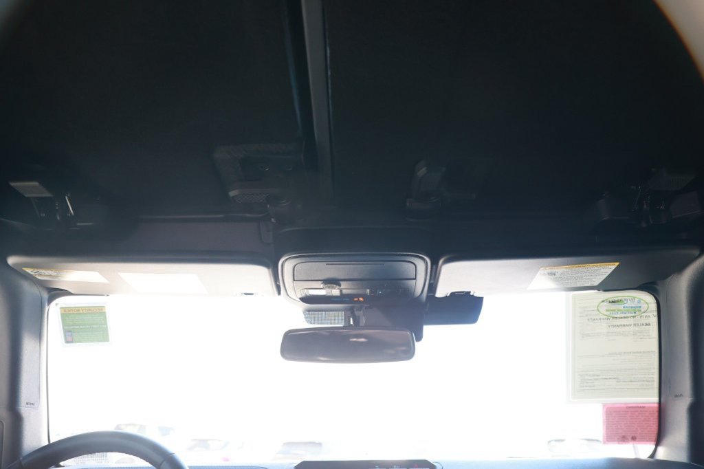 Used 2025 Ford Bronco Outer Banks AWD/4WD image 35