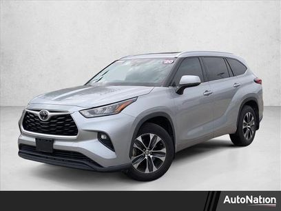 Used 2020 Toyota Highlander XLE