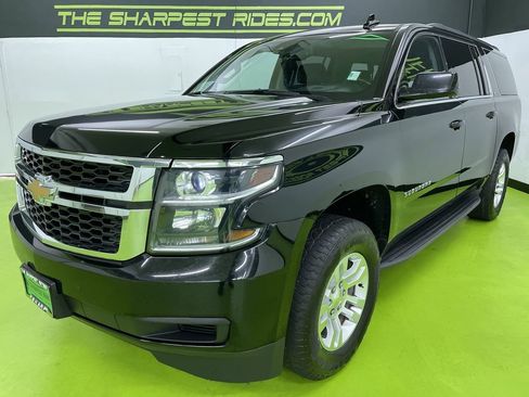 Used 2016 Chevrolet Suburban LT image 5
