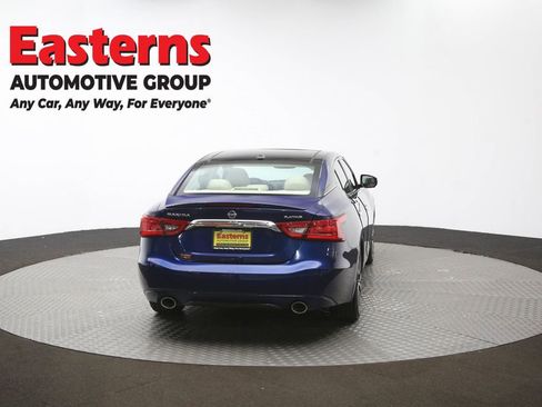 Used 2016 Nissan Maxima Platinum w/ Interior Lighting Package FWD image 43