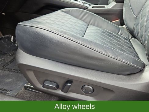 Used 2022 Mitsubishi Outlander SEL image 15