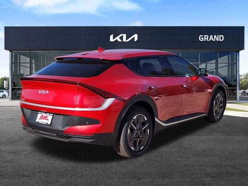 New 2025 Kia EV6 Light w/ Light LR Technology Package image 5