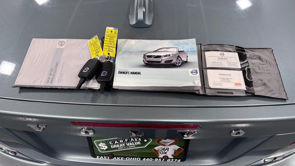 Used 2011 Volvo C70 T5 w/ Multimedia Pkg FWD image 40