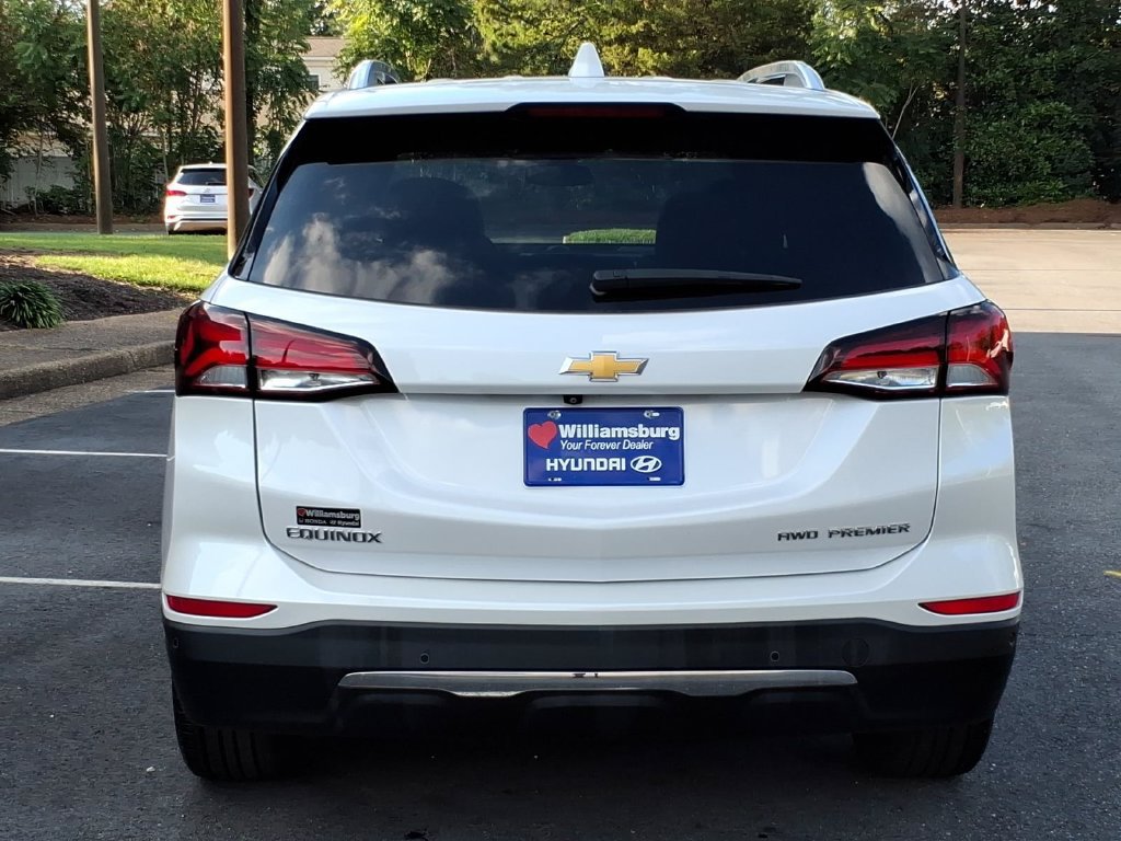 Used 2024 Chevrolet Equinox Premier AWD/4WD image 8
