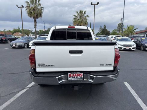Used 2008 Toyota Tacoma 4x4 Double Cab image 4