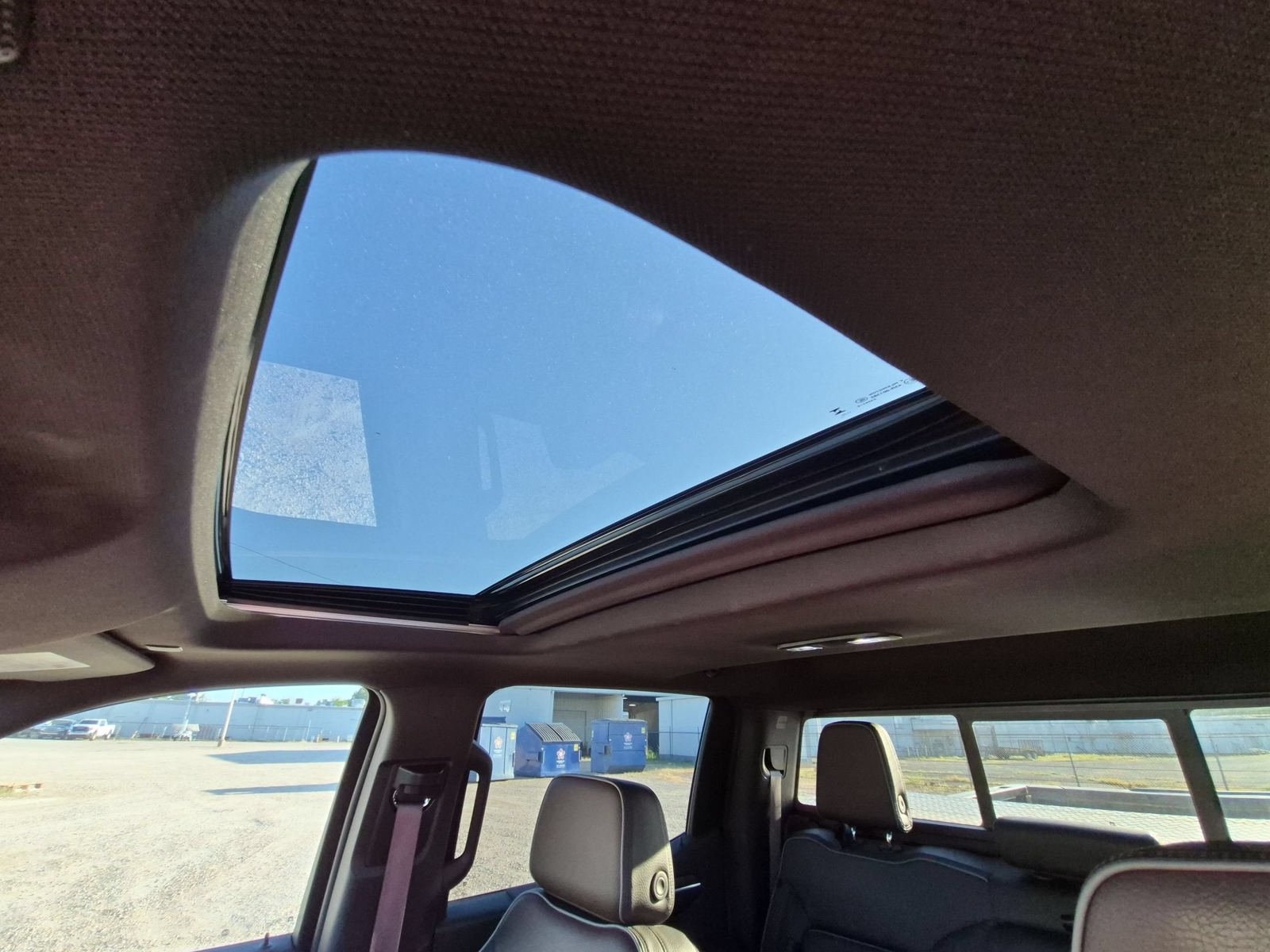 Used 2023 GMC Sierra 1500 Denali AWD/4WD image 26