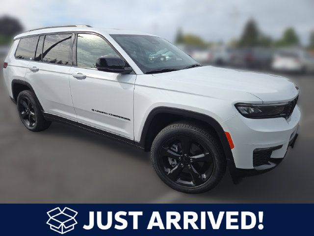 Used 2023 Jeep Grand Cherokee L Limited w/ Black Appearance Package AWD/4WD 360° Tour