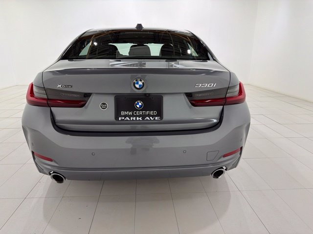 Certified 2023 BMW 330i xDrive Sedan w/ Driving Assistance Package AWD/4WD image 4