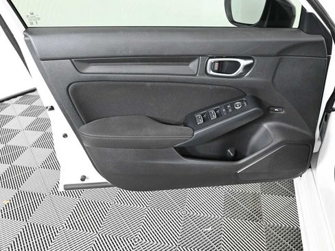 Used 2024 Honda Civic Sport image 17