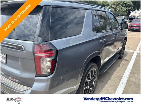 Used 2022 Chevrolet Tahoe RST w/ Luxury Package AWD/4WD image 8