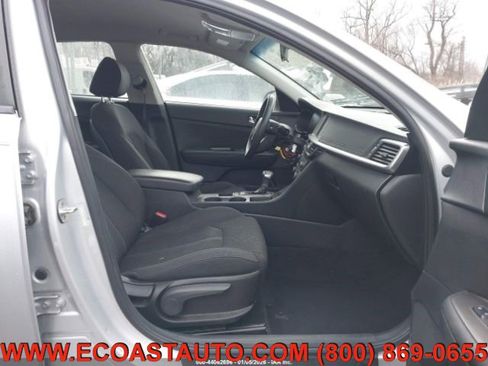 Used 2020 Kia Optima LX image 13