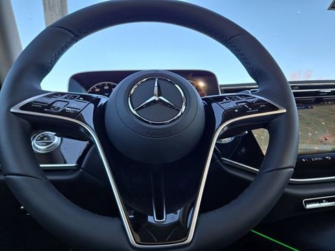 New 2026 Mercedes-Benz E 350 4MATIC Sedan image 15