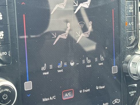 Used 2023 RAM 1500 Limited AWD/4WD image 24