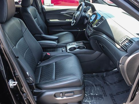 Used 2021 Honda Passport EX-L image 17
