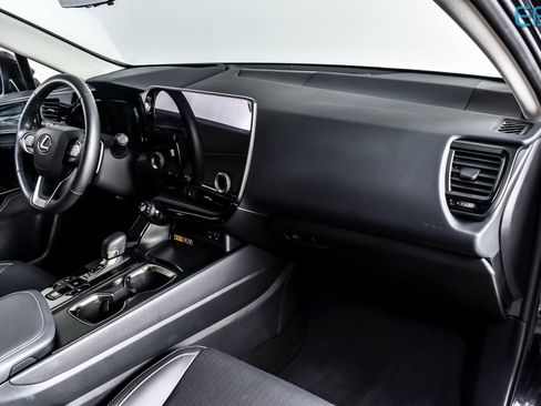 Used 2025 Lexus NX 350h AWD w/ Premium Package image 24