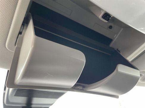 Used 2024 Nissan Altima 2.5 SV image 27