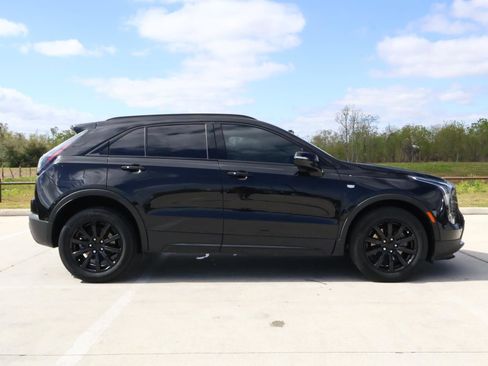 Used 2023 Cadillac XT4 Sport w/ Technology Package image 6