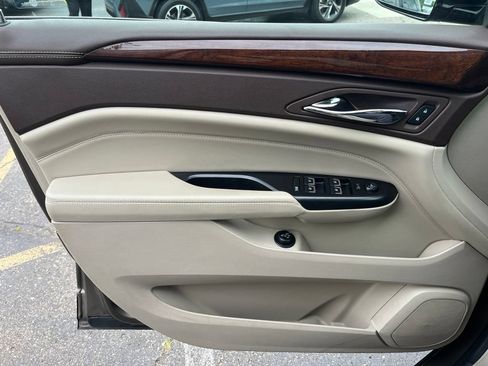 Used 2016 Cadillac SRX Luxury FWD image 26
