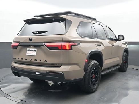 Used 2025 Toyota Sequoia TRD Pro AWD/4WD image 21