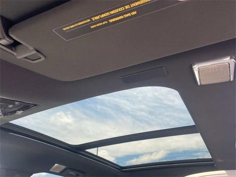 New 2026 Cadillac Vistiq Sport image 23