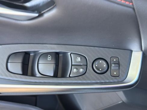 New 2025 Nissan Sentra SR image 18