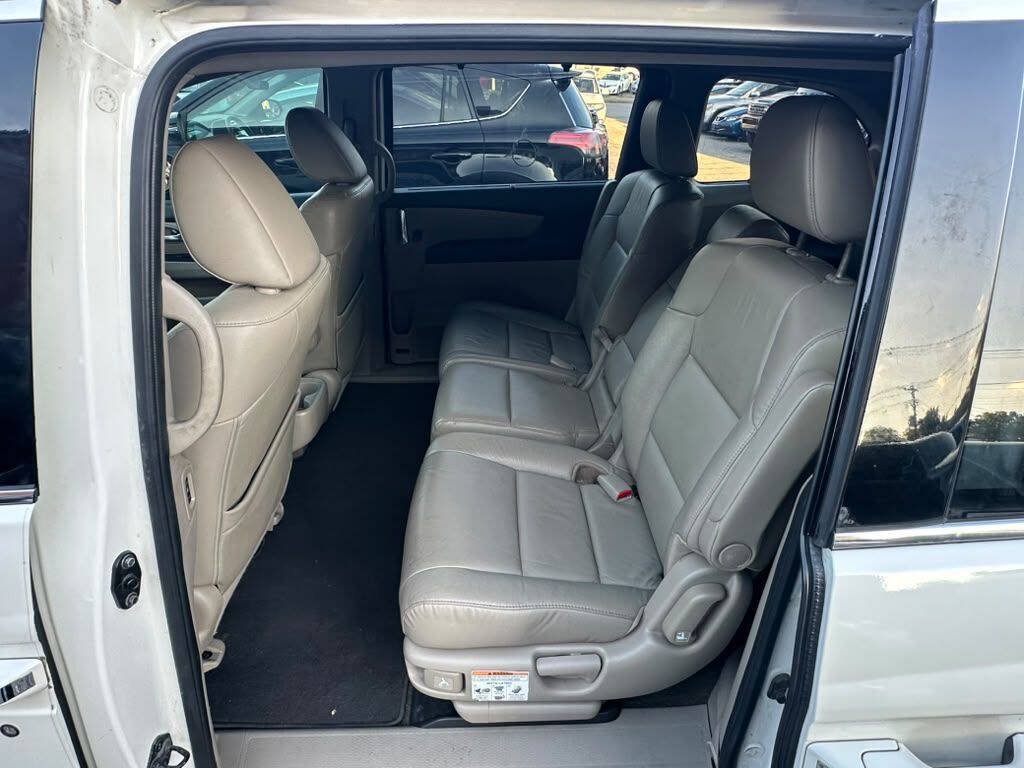 Used 2014 Honda Odyssey Touring image 23