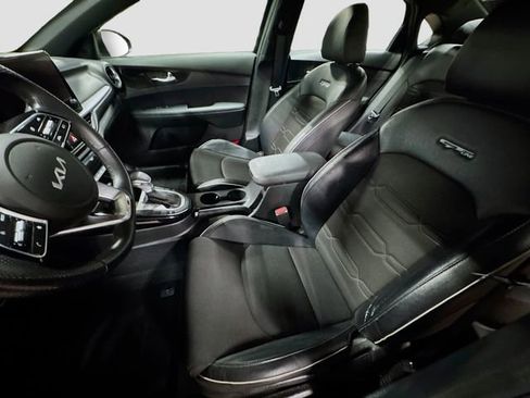 Used 2023 Kia Forte GT-Line image 15