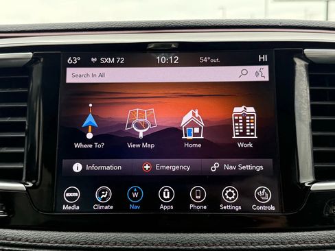 Used 2020 Chrysler Pacifica Limited image 45