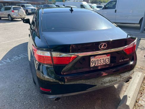 Used 2013 Lexus ES 350 w/ Premium Pkg FWD image 5