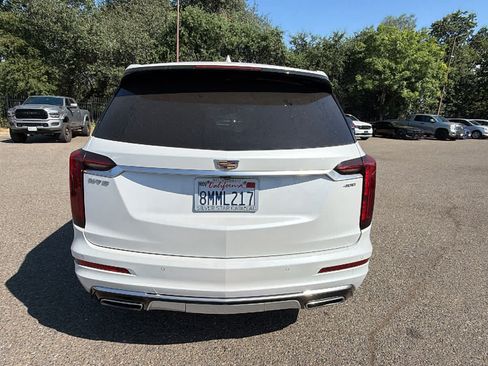 Used 2020 Cadillac XT6 Premium Luxury FWD image 6