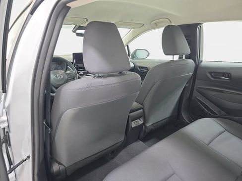 Certified 2025 Toyota Corolla LE FWD image 10