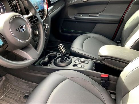 Certified 2024 MINI Cooper Countryman image 19