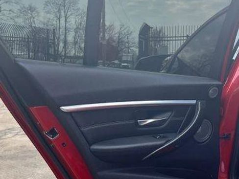 Used 2016 BMW 340i xDrive Sedan image 18