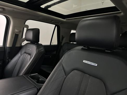Used 2020 Ford Expedition Platinum RWD image 32