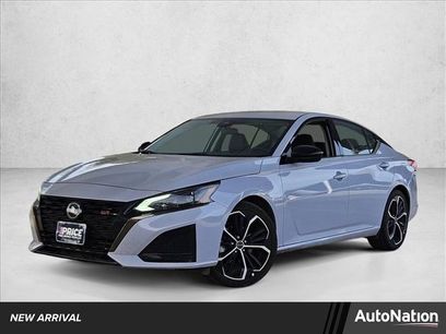 Used 2024 Nissan Altima 2.5 SR