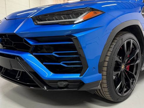 Used 2021 Lamborghini Urus AWD/4WD image 29
