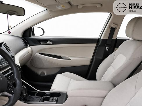 Used 2018 Hyundai Tucson SEL FWD image 8