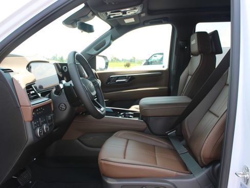 New 2026 Chevrolet Tahoe High Country AWD/4WD image 27