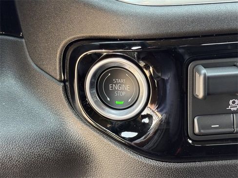 New 2026 Chevrolet Silverado 1500 LT image 18