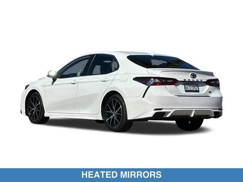 Used 2024 Toyota Camry SE w/ Convenience Package FWD image 8