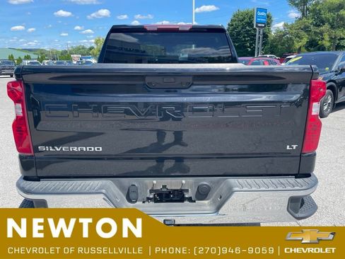 Used 2022 Chevrolet Silverado 1500 LT AWD/4WD image 15