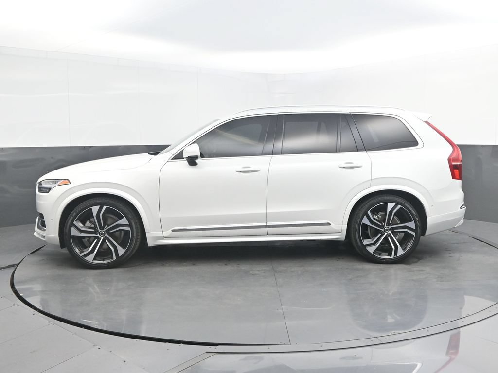Certified 2024 Volvo XC90 B6 Ultimate w/ Lounge Package AWD/4WD image 2