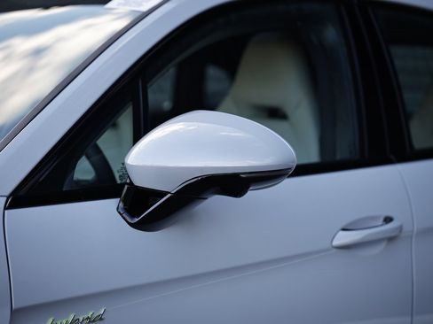 New 2026 Porsche Panamera 4 image 12