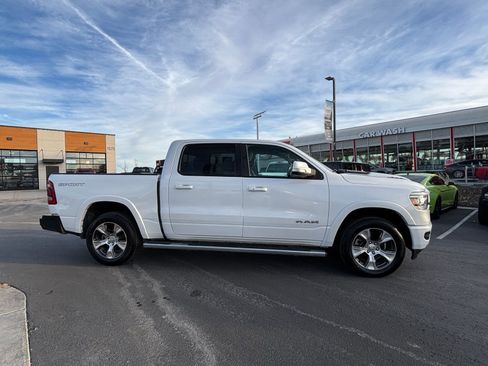 Used 2021 RAM 1500 Laramie AWD/4WD image 3