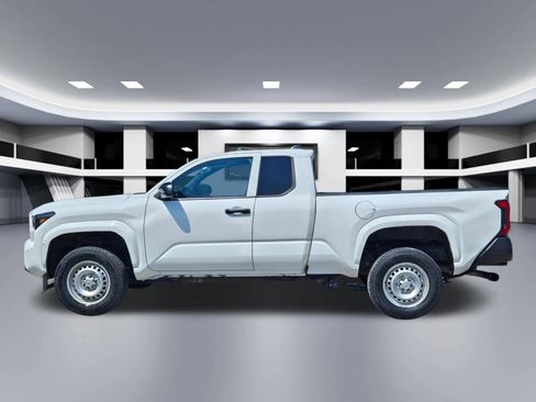 Used 2024 Toyota Tacoma SR RWD image 3