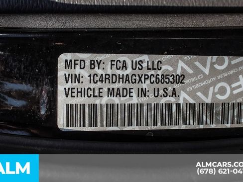 Used 2023 Dodge Durango SXT RWD image 34